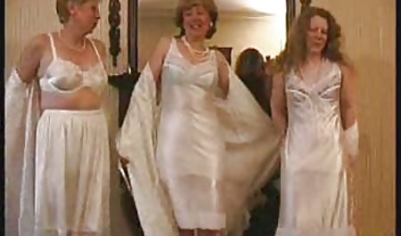 Orang tua yang ingin bercinta dengan putri mereka