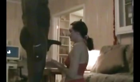 Guru kotor melempar murid seninya