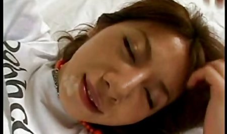 Pasangan amatir bercinta di pantat Gadis itu suka makan pantat!