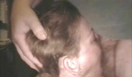 極端な口が窒息している