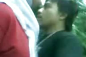 मलेशिया के बाहर रूसी ऑनलाइन चाची