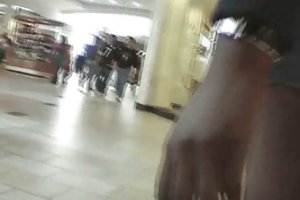 आर्टी मॉल में 1 ऑनलाइन अश्लील