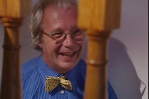 पुराने आदमी जवान लड़की के साथ खेल अवतार