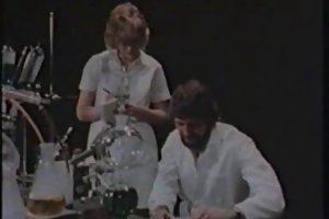 क्लासिक - नए स्पेनिश फ्लाई रूसी युवा