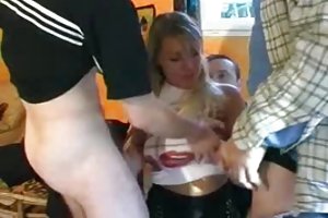 उसकी गर्म पत्नी 3 देखो अश्लील योनि