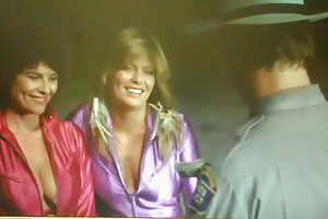 झटका बंद करने के लिए Adrienne barbeau अश्लील फोटो पूर्ण महिलाओं