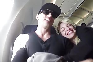 सार्वजनिक हवाई जहाज, देखो अश्लील वीडियो गैलरी