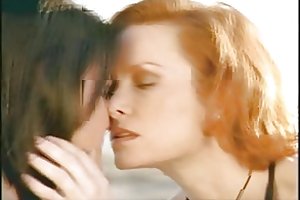 अनुग्रह टॉम डाउनलोड खेल सिम्स अश्लील