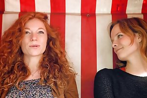 मरने मार्लिन Lohse यूट्यूब पर अश्लील वीडियो देखने