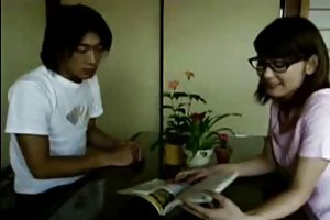 टोक्यो ट्यूटर 3 (बिना सेंसर) घड़ी रूसी अवैध पोर्न