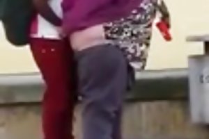 उन्होंने अपना सर्वश्रेष्ठ दिया... अश्लील कार में