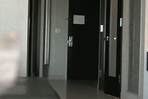 नौकरानी अश्लील वीडियो रूसी परिवार