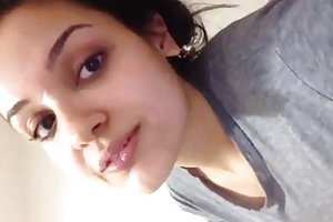 भारतीय रगड़ना और चूसना प्रतिबंधित पोर्न डाउनलोड