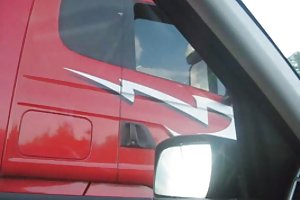 आर्टी अनुमोदन प्राप्त करता है उसे बिल्ली चमकती हड़ताल पर अश्लील रूसी परिपक्व महिला