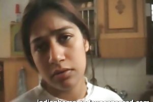 भारतीय सेक्सी पत्नी देसी कांड अश्लील मोबाइल फोनों के खेल में रूसी