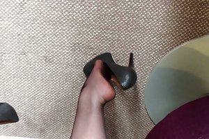 लुईस नायलॉन झूलने से पहले उसे ऊँची एड़ी दोपहर मज़ा देखो पोर्न वयस्क सेक्स कार्टून