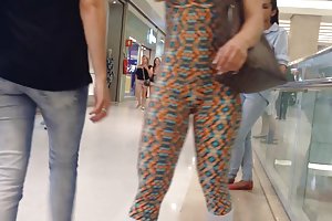 जिम पोर्न चेहरे पर