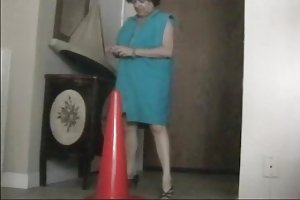 पति ने मुझे यह करते हैं! ऑनलाइन खेल खेलने अश्लील समुद्र तट पर