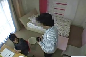 असली सेक्स वीडियो कमरे अश्लील कहानी में थोड़ा