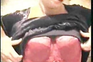 परिपक्व milf उसे गीला बिल्ली के बिस्तर पर लघु अश्लील फिल्में