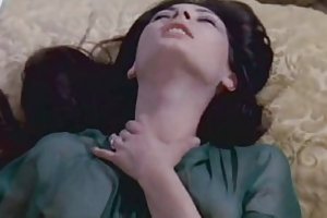 Edwige - ला सिगनोरा खेलने के लिए बेन स्कोप्ज़े में (1974) अश्लील घड़ी डीवीडी फिल्मों