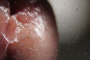 मैक्रो पास अप कमिंग, कांच पर अश्लील सेक्स में स्नान ऑनलाइन