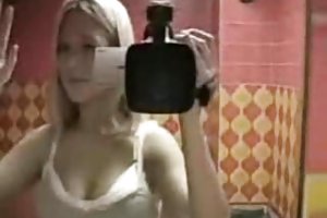 में बाकी है ।  सेक्स अश्लील वीडियो