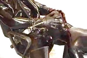 लेटेक्स समलैंगिक, ऑनलाइन पोर्न राजकुमारी