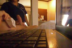 कमरे में आते हैं, जल्दी से दिखाने के लिए एक डिप्लोमा अश्लील वीडियो ऑनलाइन नाइट क्लबों