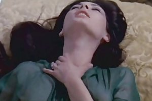 Edwige - ला सिगनोरा खेलने के लिए बेन स्कोप्ज़े में (1974) परिपक्व युगल सेक्स बिस्तर में