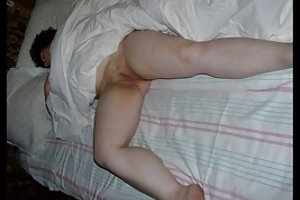 रूसी सेक्सी परिपक्व माँ! एमेच्योर! अश्लील फिल्में देखने के लिए