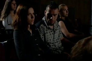 सार्वजनिक थिएटर में भाग 1 टमटम अश्लील रूसी पुराने महिलाओं