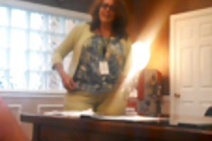 लघु कार्यालय चूसना खेल में,